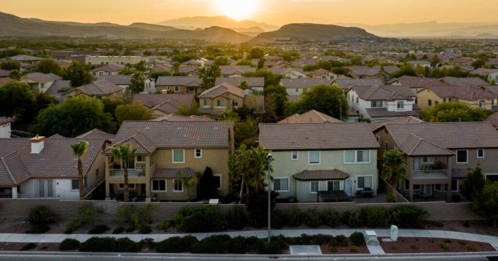 Home-price gains accelerate in the U.S., climbing 6.4% in February