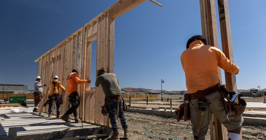 Home construction begins, permits fall short as mortgage rates rise