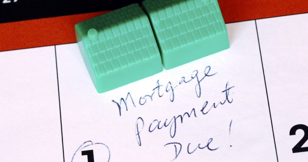 Mortgage payment levels fall for fourth straight month