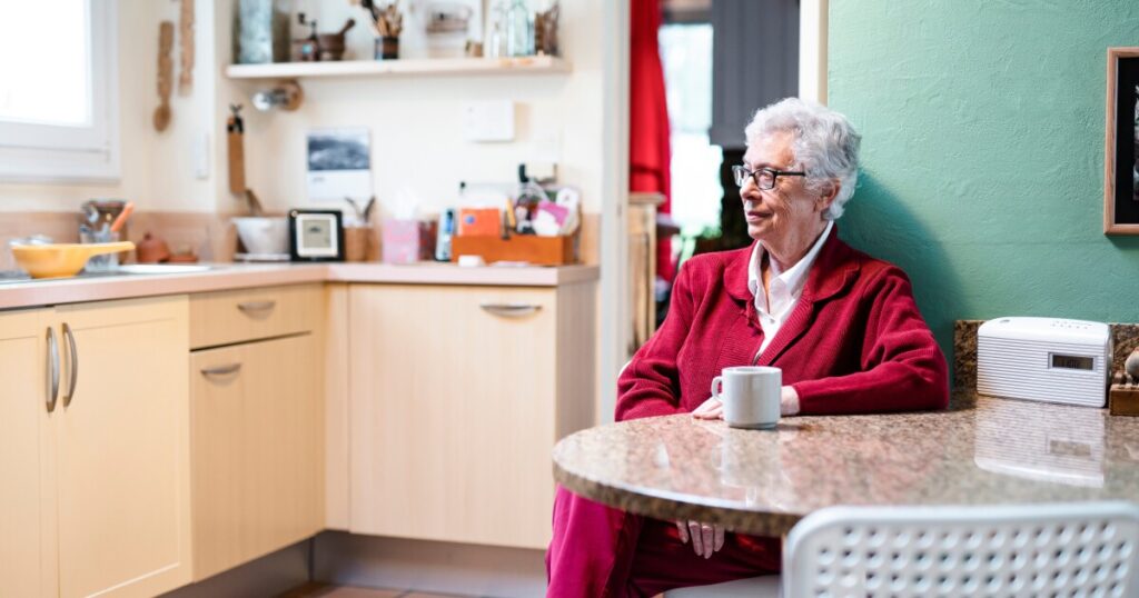 Senior home equity held hits new high of .4T