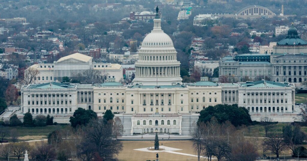 Mortgage groups split after Senate passes housing bill