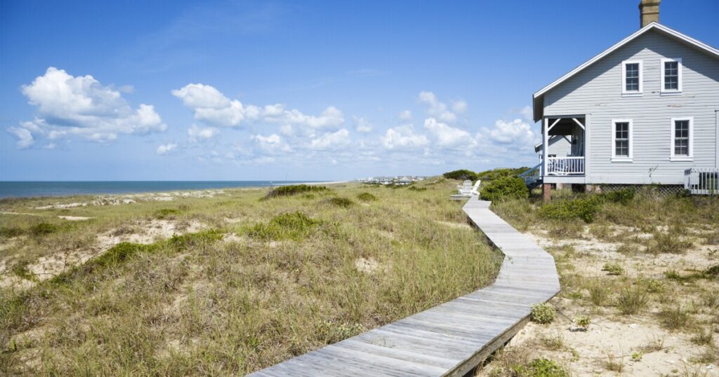 Second-home volume shrinks from pandemic-era highs