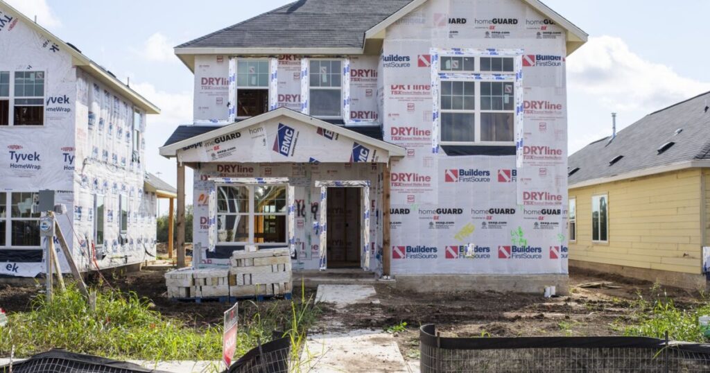 Homebuilder sentiment falls to seven-month low