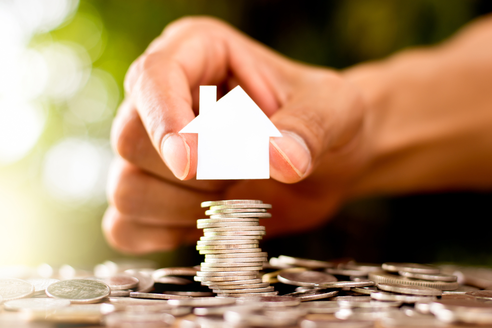 Lending for later life insurance falls by 4.8% year on year: UK Finance Lending for later life insurance falls by 4.8% year on year: UK Finance