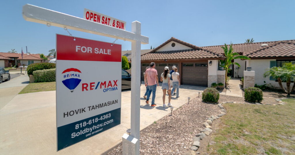 Big banks left mortgages. Why some community banks stayed Big banks left mortgages. Why some community banks stayed